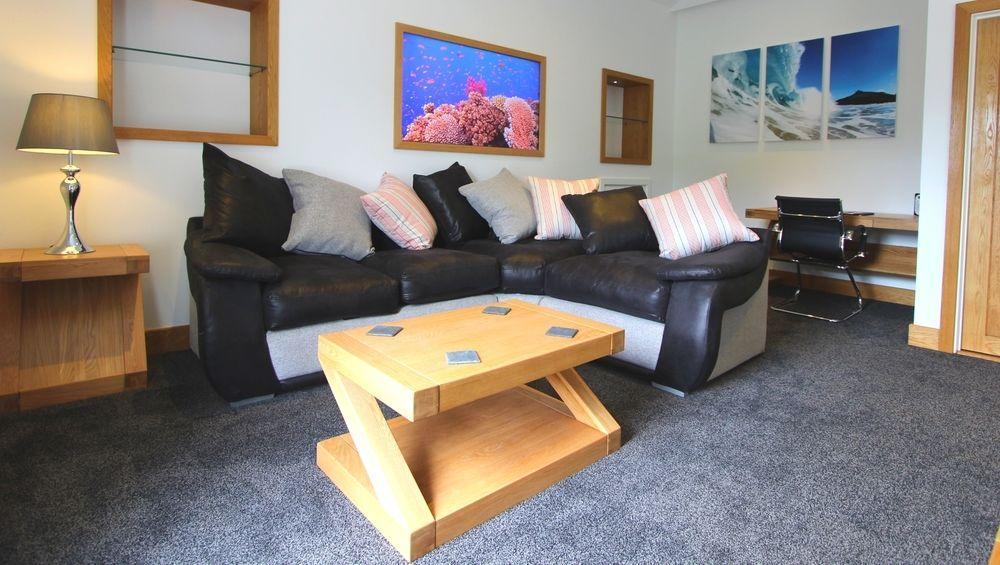 The Oceanic Luxury Aparthotel Falmouth Extérieur photo