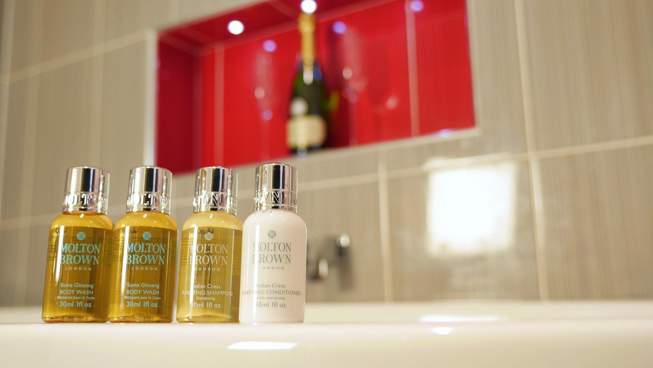The Oceanic Luxury Aparthotel Falmouth Extérieur photo
