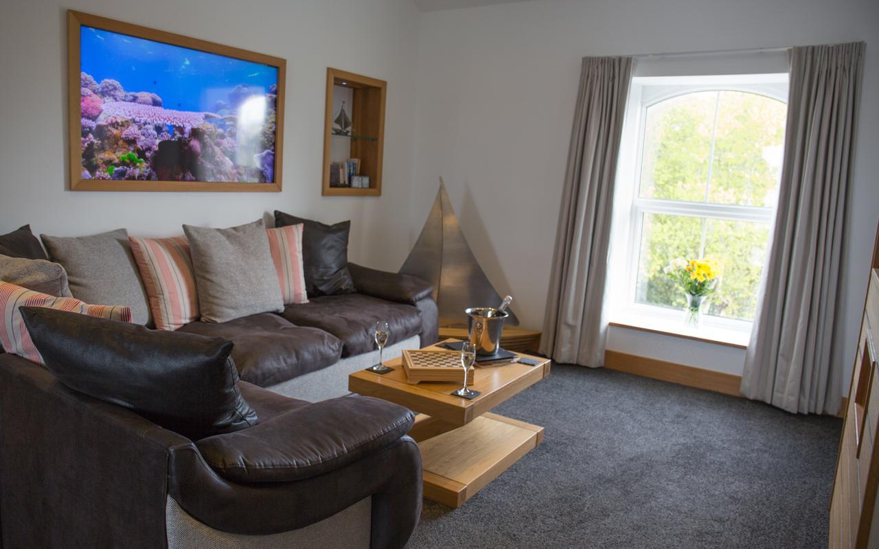 The Oceanic Luxury Aparthotel Falmouth Extérieur photo