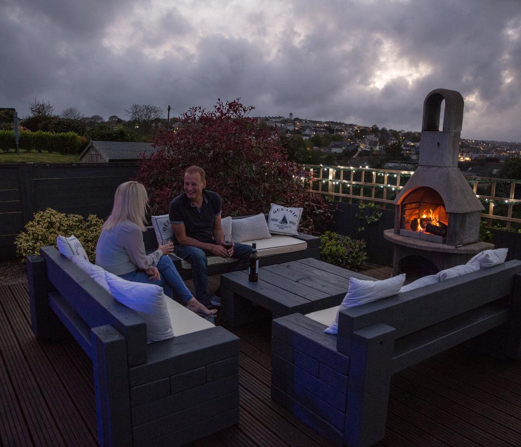 The Oceanic Luxury Aparthotel Falmouth Extérieur photo